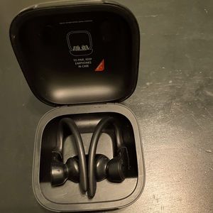 Beats wireless headphones